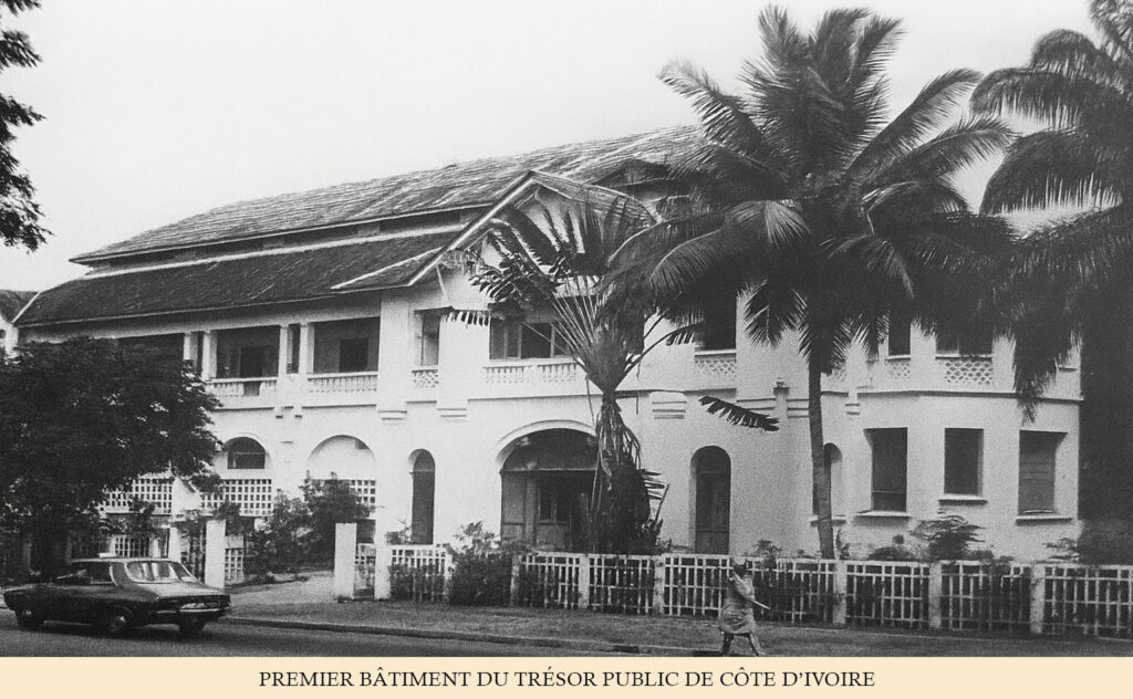 Premier bâtiment Trésor Public